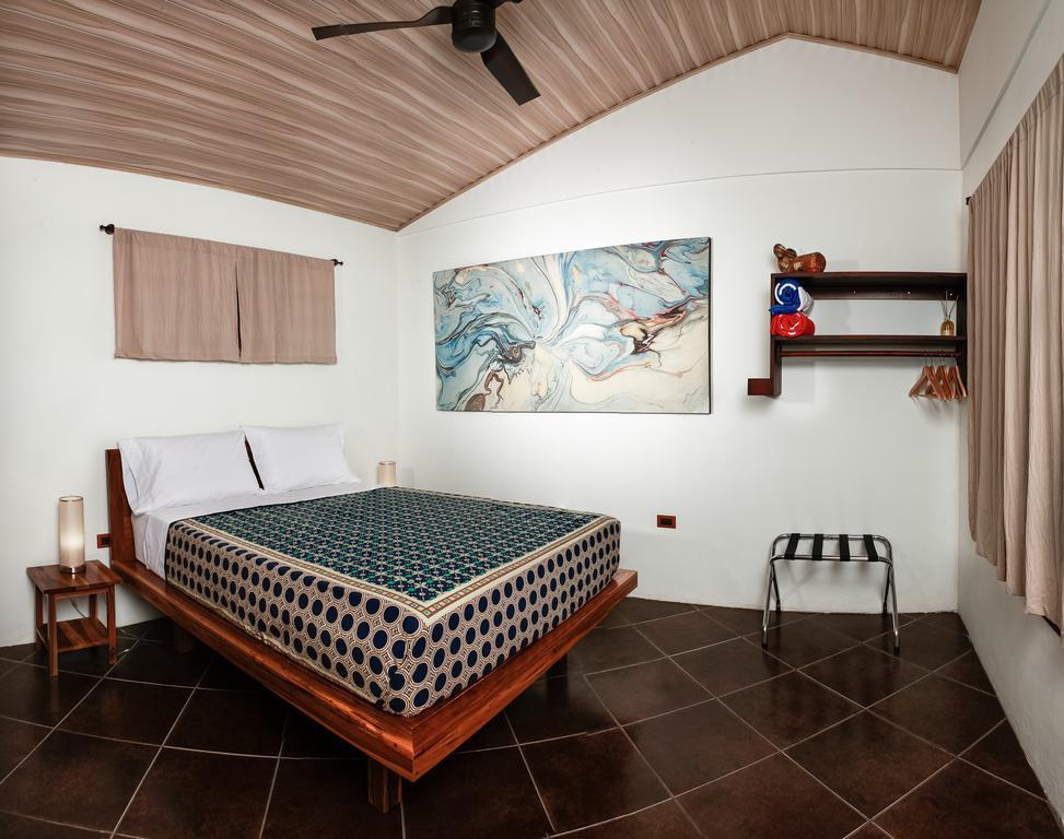 Cabinas D'Val Hotel Uvita Buitenkant foto